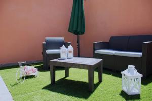 Casa indipendente con giardino