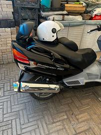 Moto Suzuki Burgman 650 Executive