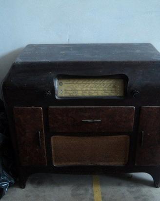 Radiogrammofono Telefunken T8