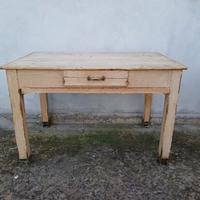 Tavolo industriale vintage 