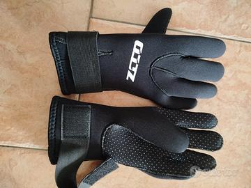 guanti in neopreme