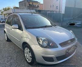 Ford Fiesta 1.2 Benzina/GPL 102.000KM LEGGI