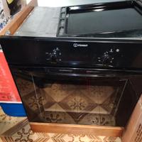 INDESIT - Forno Elettrico con mobiletto e piedini