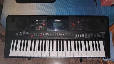 Tastiera Yamaha E463  