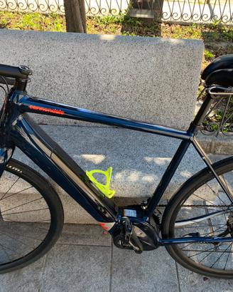 Ebike da corsa trasformabile in gravel
