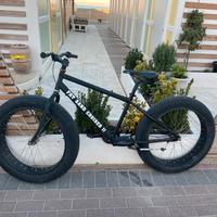 FAT BIKE