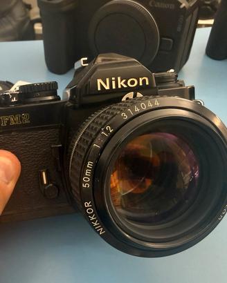 Nikon FM2 + Nikkor 50mm f 1,2 - perfetto