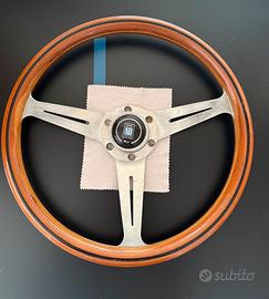 Volante Nardi