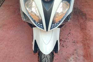 Kymco xcting 300 r 