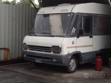 Ricambi di carrozzeria e mobile interno