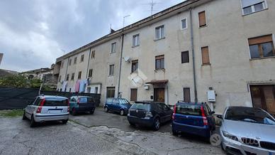 3 LOCALI A CASAPULLA