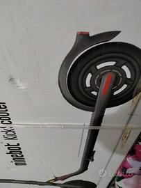 ninebot kickscooter monopattino elettrico