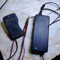 carica batterie per bici elettrica 48v