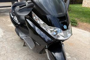 Scooter Piaggio X8