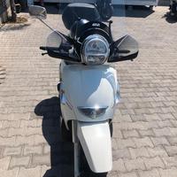 Aprilia Scarabeo 300