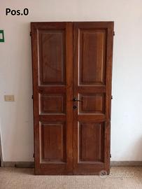 Falegnameria in chiusura: porte antiche