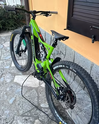 Specialized levo
