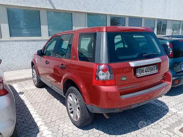 FREELANDER 2 HSE TD4