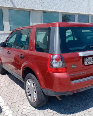 FREELANDER 2 HSE TD4