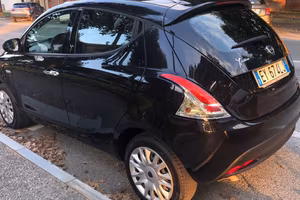 YPSILON MOLTO BEN TENUTA