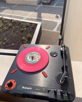 Numark PT01 scratch