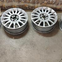 Cerchi in lega da 15