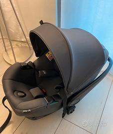 Ovetto Chicco con base isofix