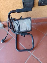 Lampada alogena esterno 