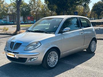 Lancia Ypsilon 1.3 Multijet 16V Platino - Cambio A