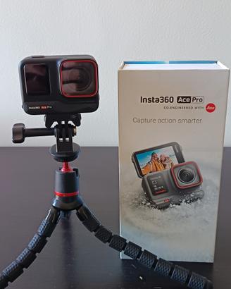 Insta Ace Pro + SD 64gb + accessori vari