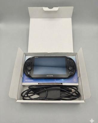 PS Vita Slim PCH-2016 + 3 giochi 