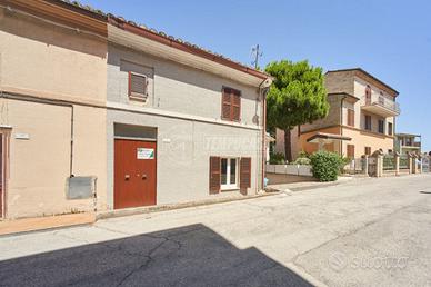 SOLUZIONE INDIPENDENTE A CASETTE TORRESI!