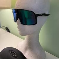 Occhiali Oakley sutro