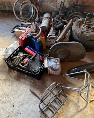 Ricambi vari più motorini Minarelli Motom Giuliett