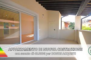 Appartamento di 110 m² con 5 locali a Corciano