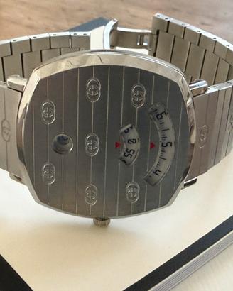 GUCCI GRIP SWISS MADE QUARZ 38 mm