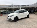 lancia-ypsilon-1-0-firefly-hybrid-2022-57-000-km