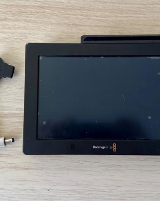 BLACKMAGIC VIDEO ASSIST 7" + ALIMENTATORE D-TAP