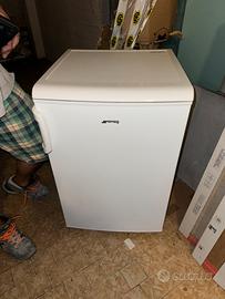 Congelatore freezer Smeg pari al nuovo