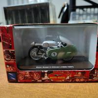 modellino moto Guzzi 8 cilindri 1955-57