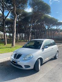 Lancia Ypsilon 1.3 mjt 16v Argento