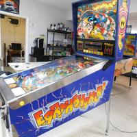 Flipper pinball Earthshaker