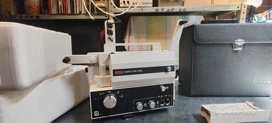 Proiettore Super 8 Eumig Mark S 810 D sonoro