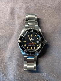 Steinhart Ocean One Vintage red