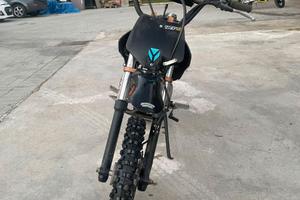 PIT BIKE  125cc "LITE"– (pari al nuovo)