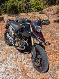 Ducati Hypermotard 1100s