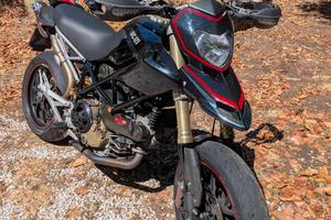 Ducati Hypermotard 1100s