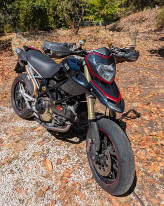 Ducati Hypermotard 1100s