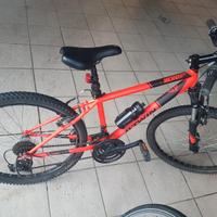 bici b twin mountain bike 