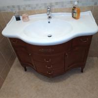 Mobiletto bagno classico